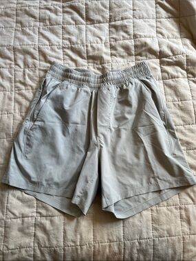 Lululemon men’s short